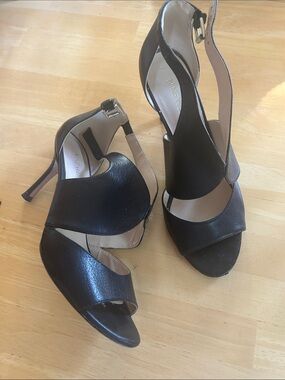 Nine West Black Leather Peep-Toe Slingback Heels